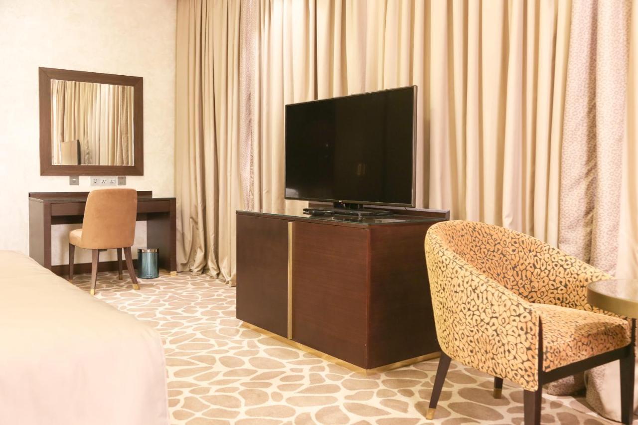 The B Premiere Hotel Доха Экстерьер фото
